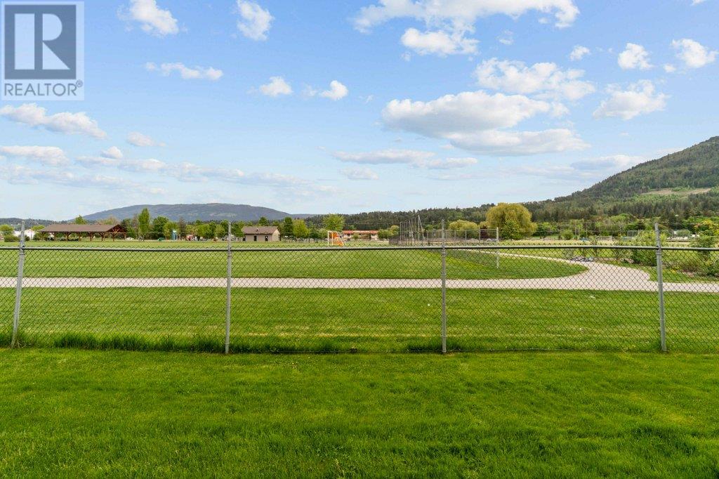 780 10 Street Sw Unit# 2, Salmon Arm, British Columbia  V1E 1L9 - Photo 44 - 10347401