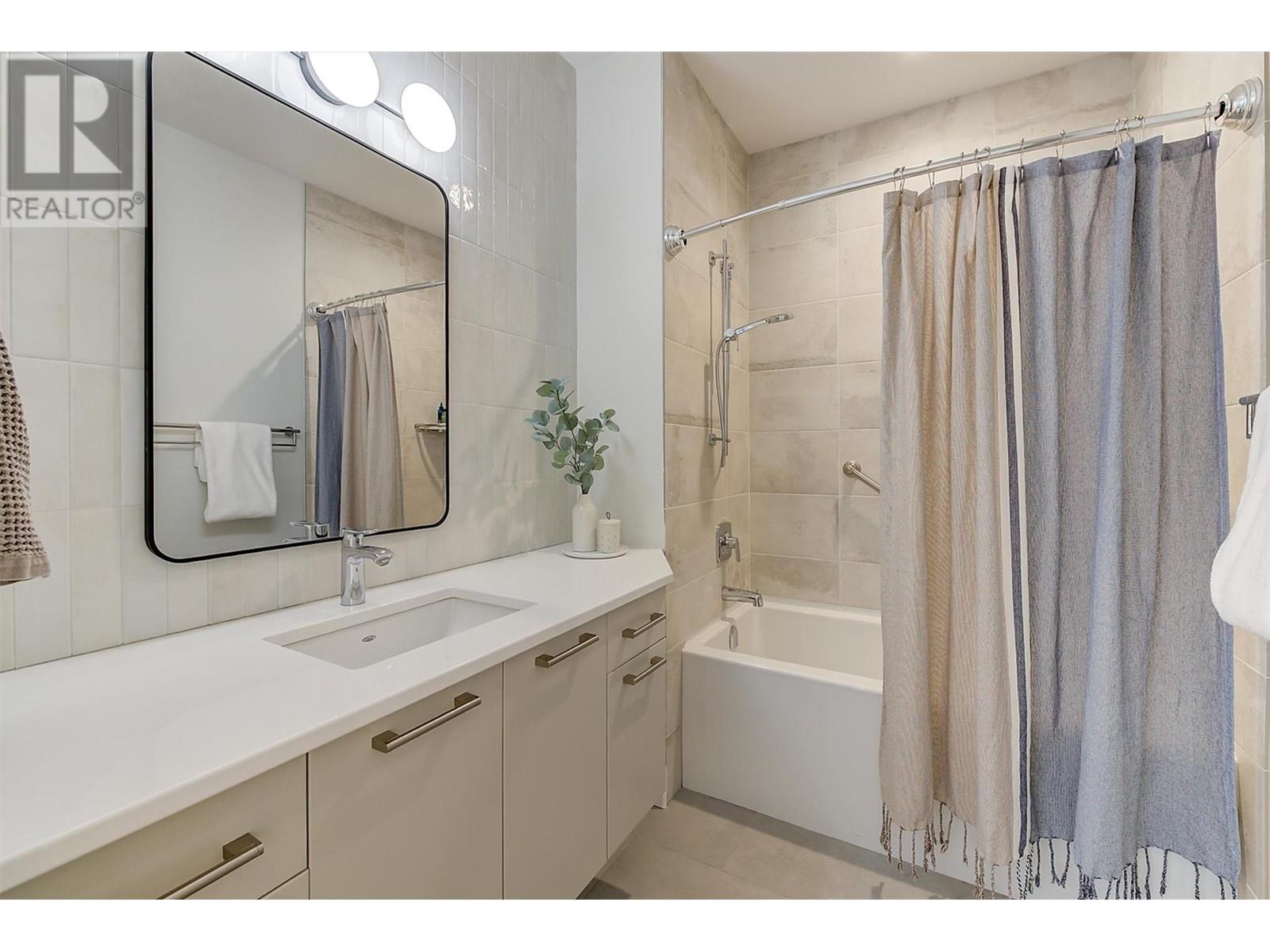 5598 Upper Mission Drive, Kelowna, British Columbia  V1W 5M4 - Photo 52 - 10344967