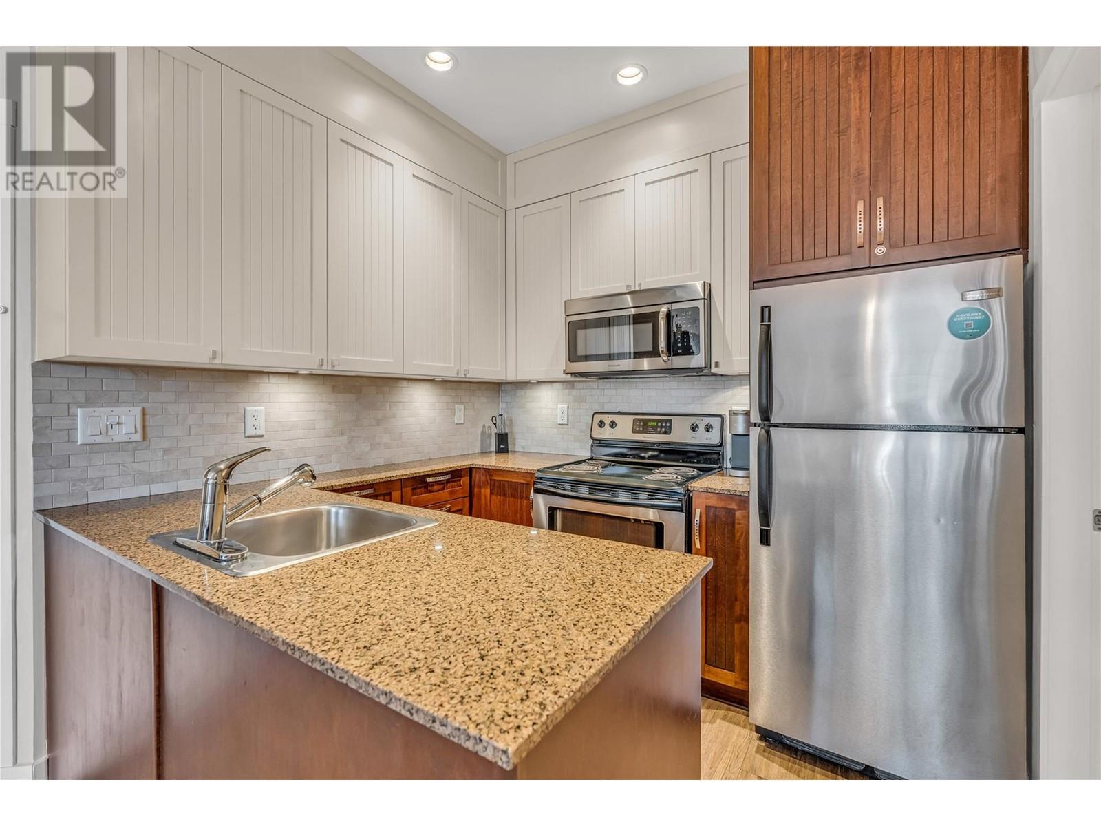 12811 Lakeshore Drive S Unit# 410/411, Summerland, British Columbia  V0H 1Z1 - Photo 5 - 10347518