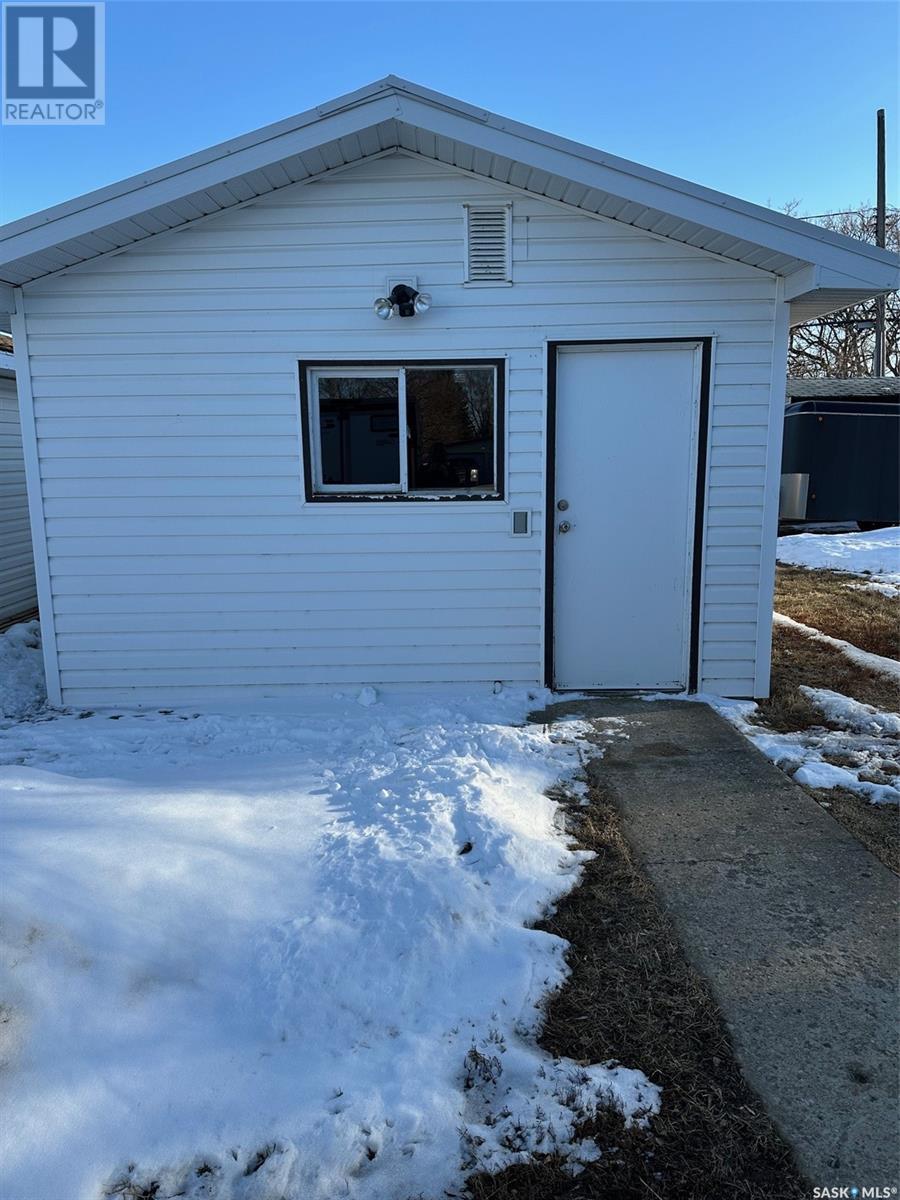 Property at 914 George STREET image 3