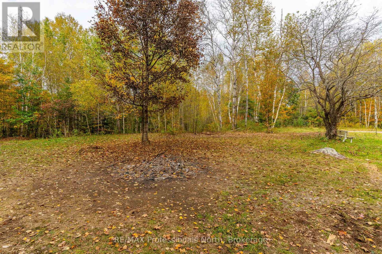1600 Bobcaygeon Road, Minden Hills, Ontario  K0M 2K0 - Photo 2 - X12142713