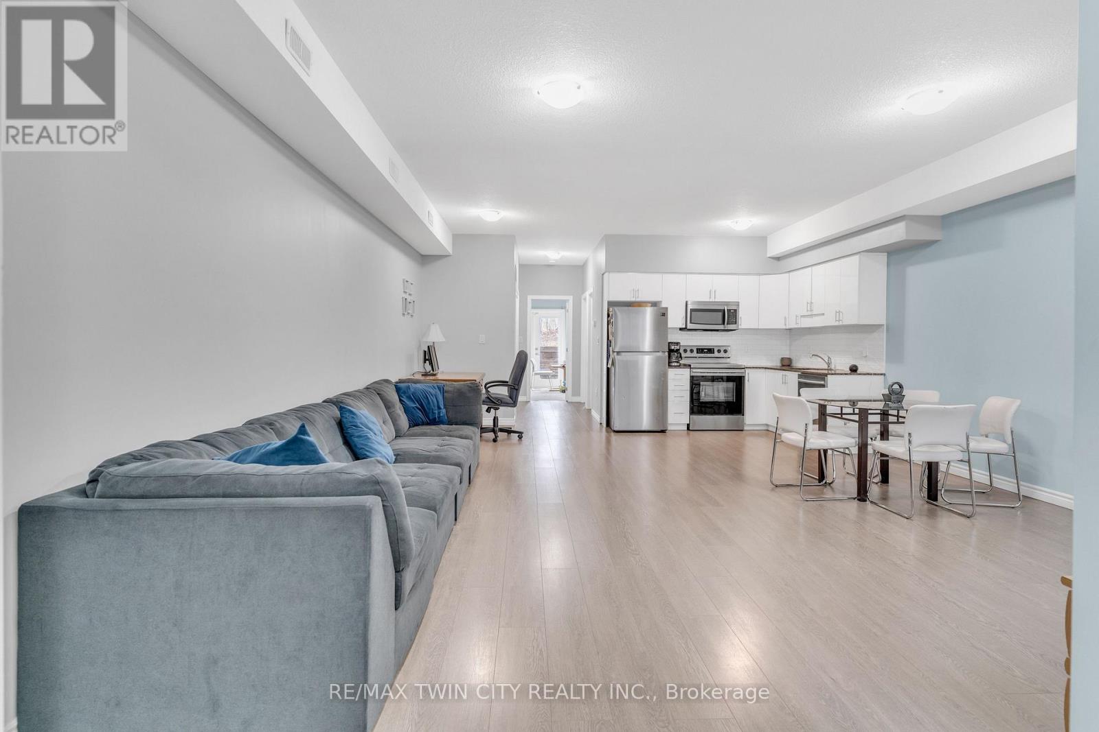 Property at 25 - 1430 HIGHLAND ROAD W image 5