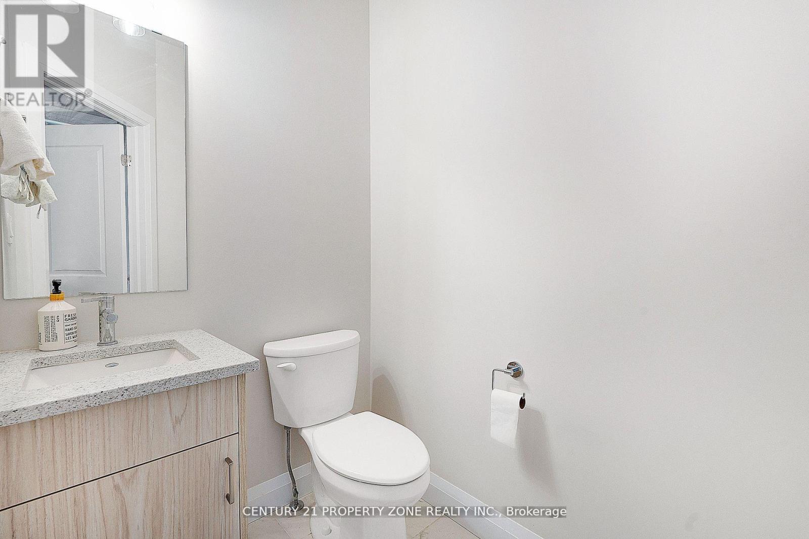 22 - 143 Elgin Street N, Cambridge, Ontario  N1R 0E1 - Photo 8 - X12142511