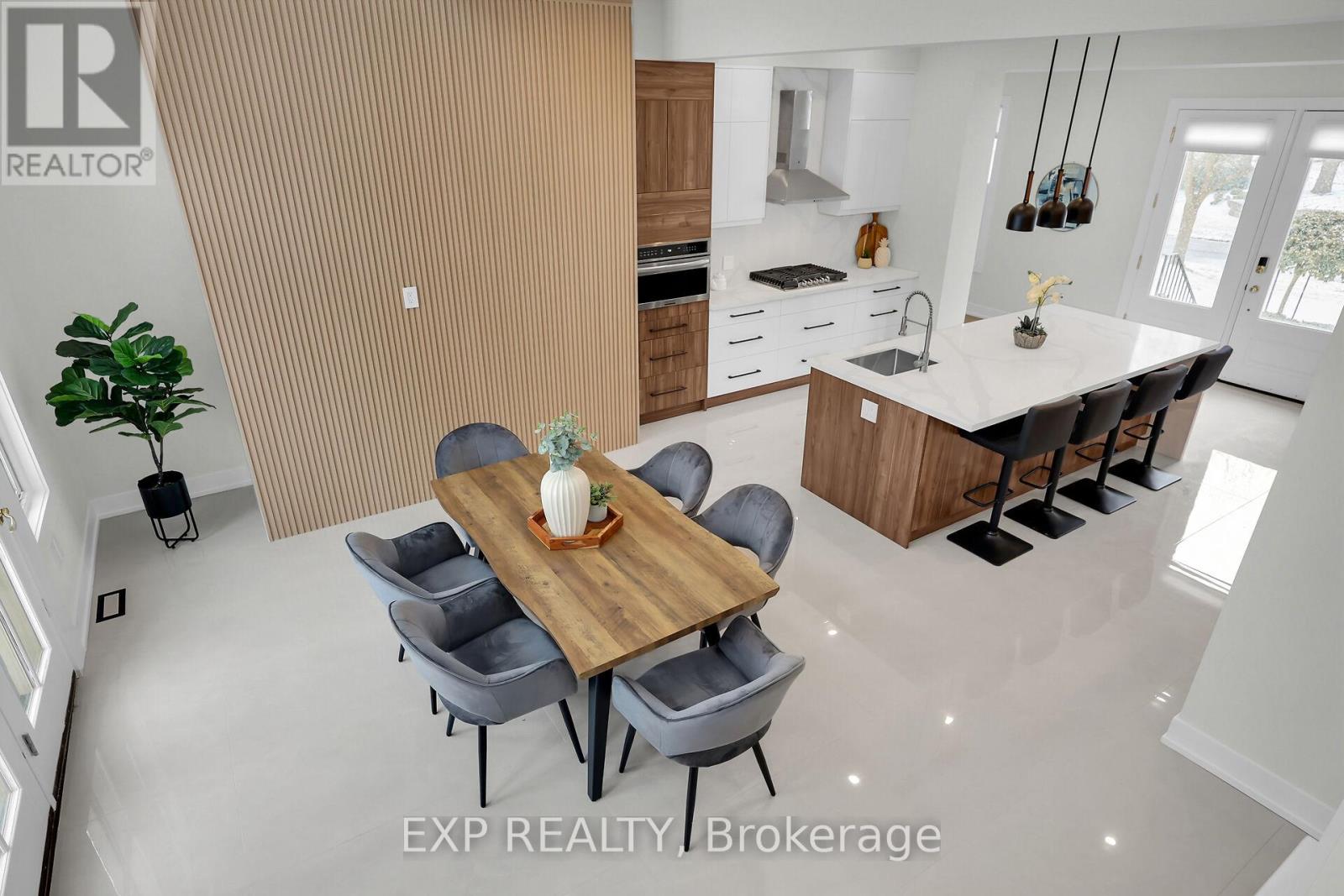 6638 Calaguiro Drive, Niagara Falls (Stamford), Ontario  L2J 4L6 - Photo 6 - X12142523