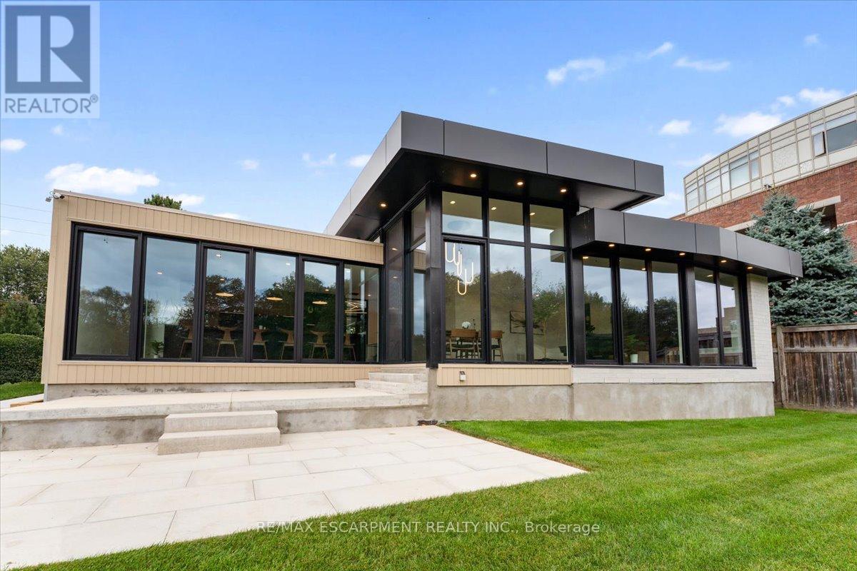 3207 Vivian Line 37, Stratford, Ontario  N5A 5E2 - Photo 42 - X12142628
