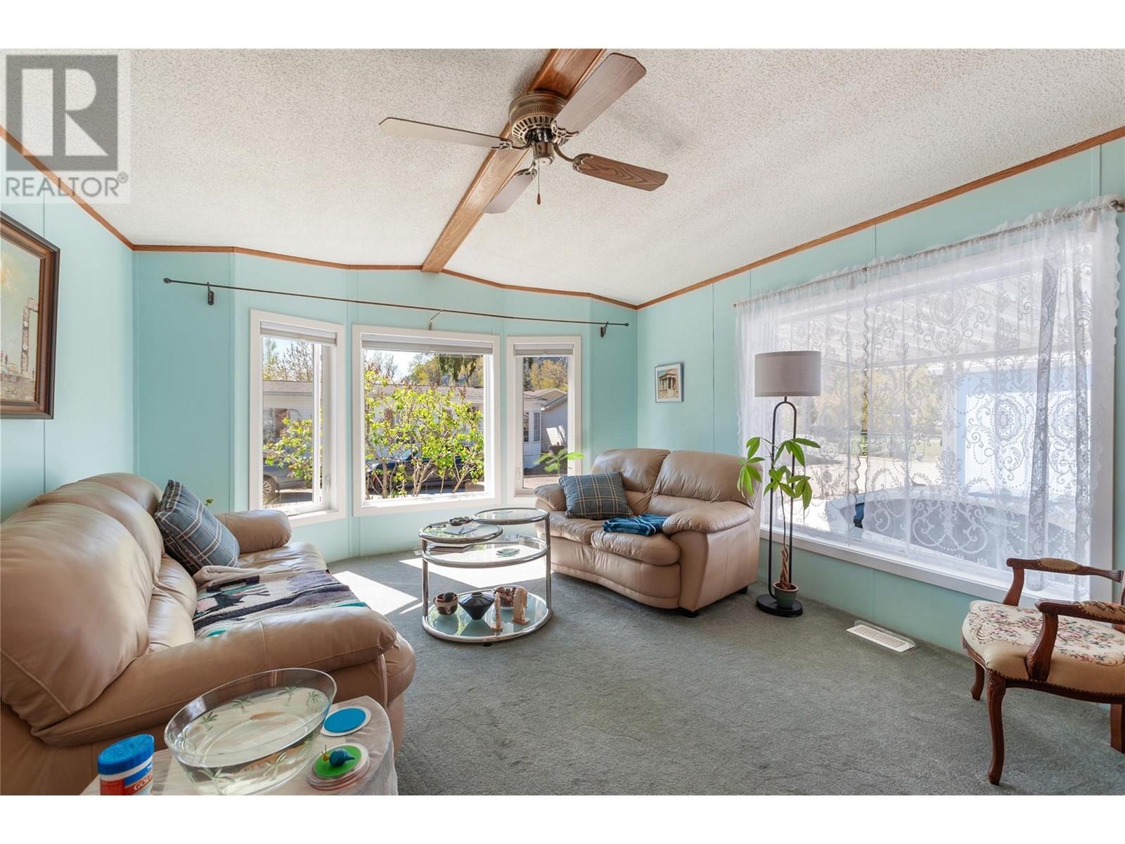 Property at 4505 McLean Creek Road Unit# H6 image 5