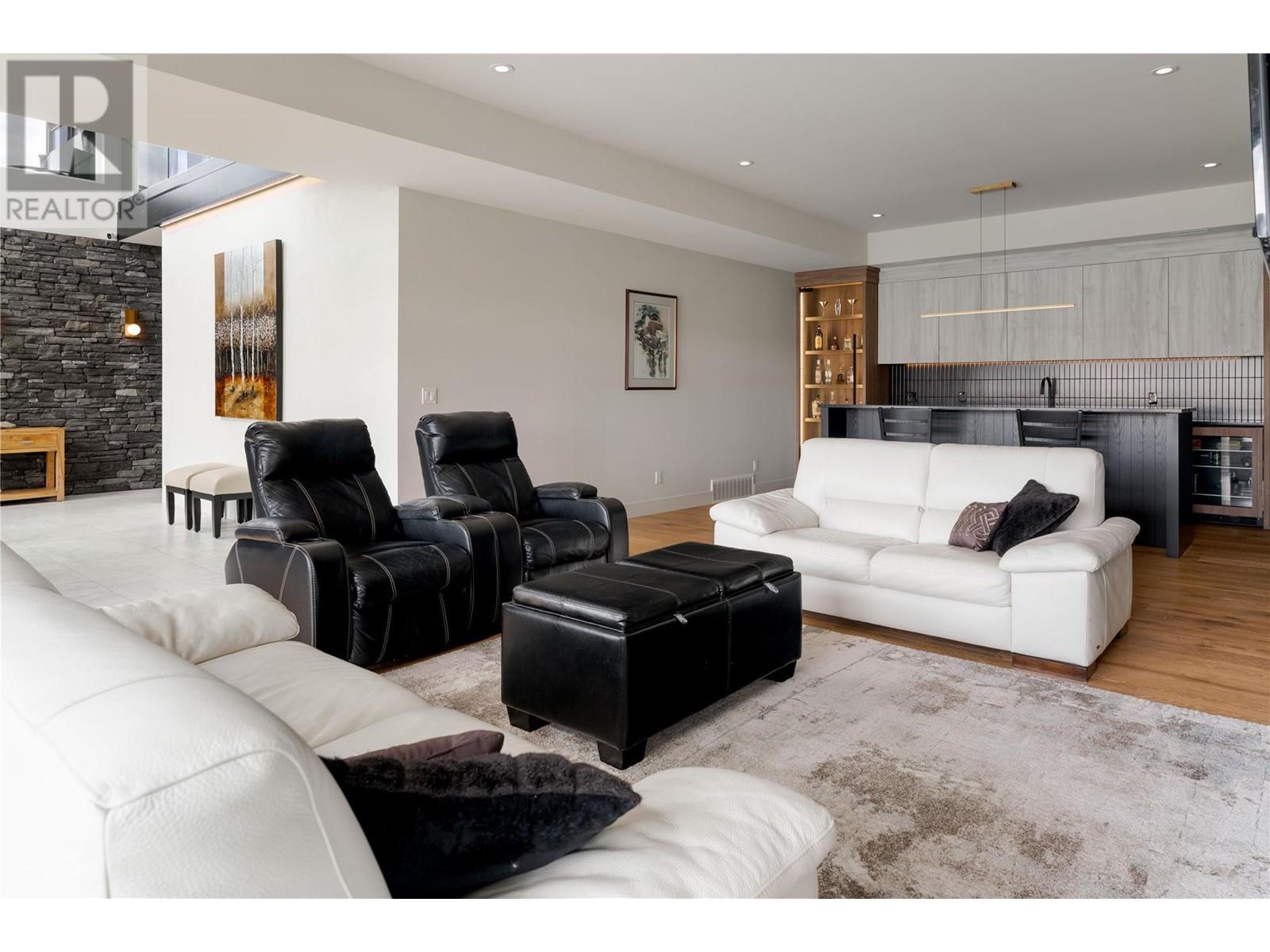 132 Sunset Boulevard, Vernon, British Columbia  V1H 1T7 - Photo 35 - 10333795