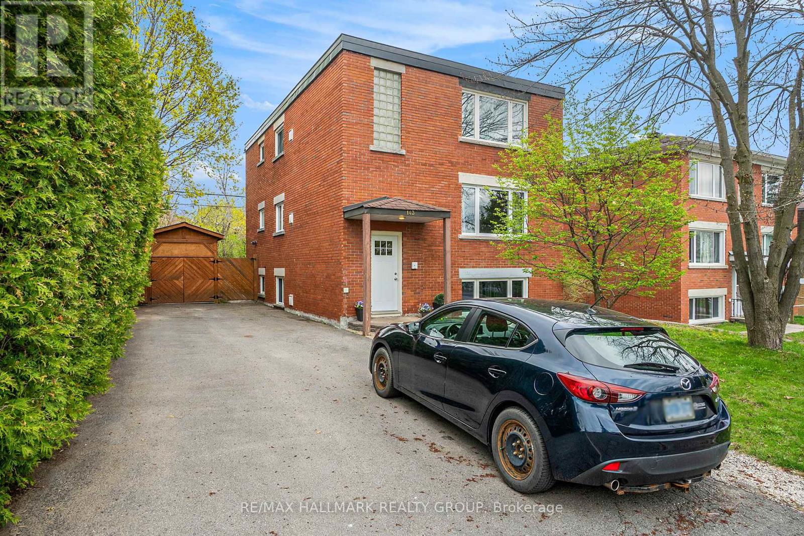 143 Granville Street, Ottawa, Ontario  K1L 6Y3 - Photo 2 - X12142673