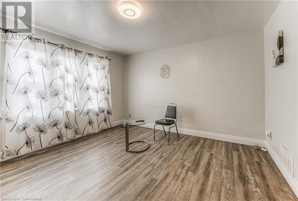 152 Binscarth Road, Kitchener, Ontario  N2M 3E5 - Photo 7 - 40724200