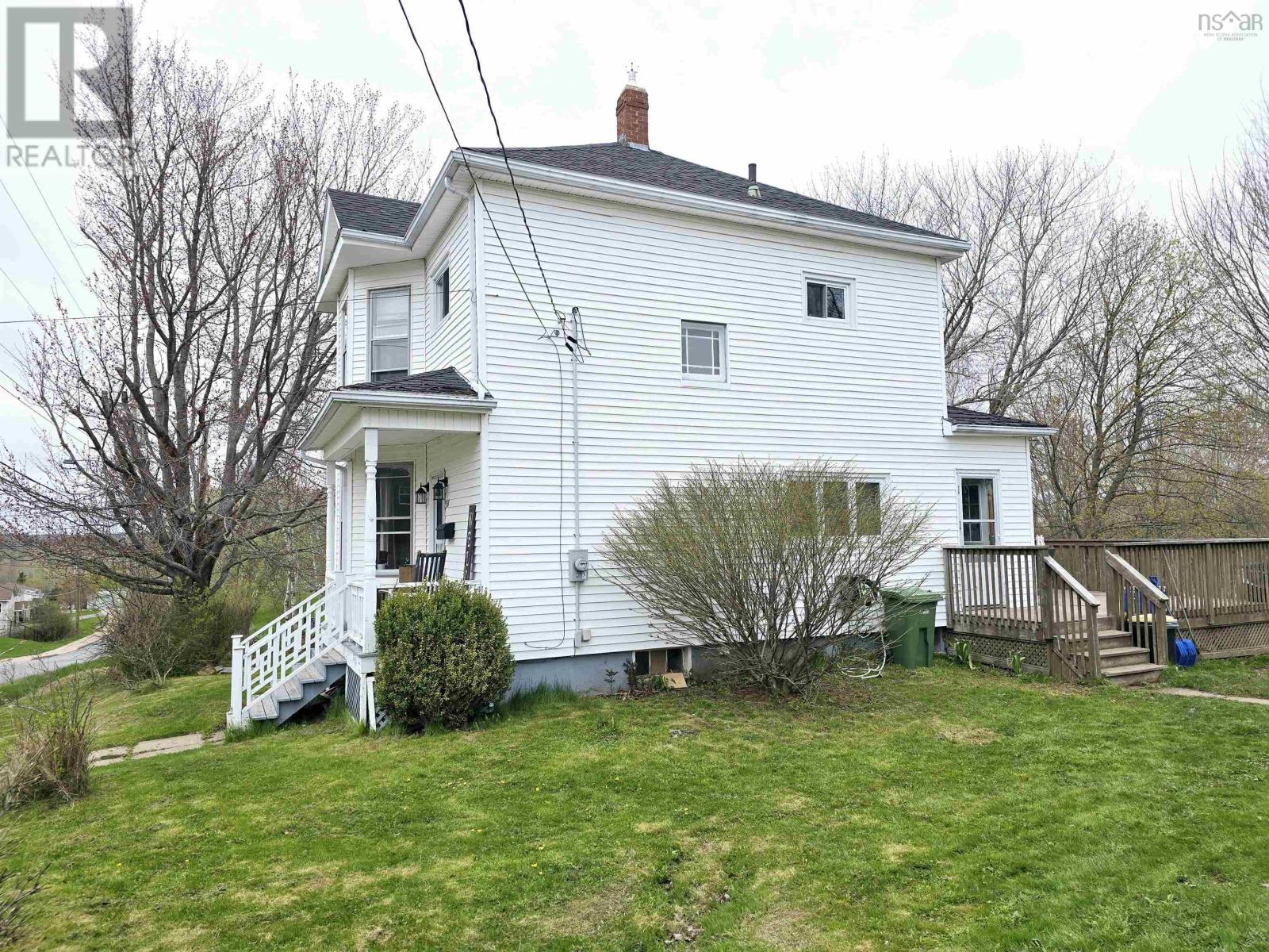 Property at 56 Townsend Avenue image 3