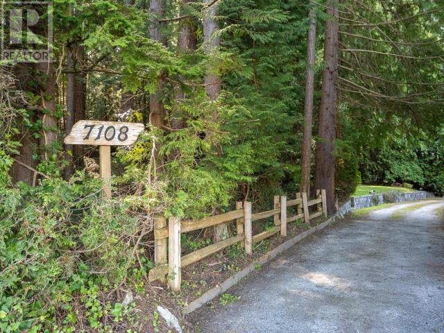 Property at 7108 KEMANO STREET image 5