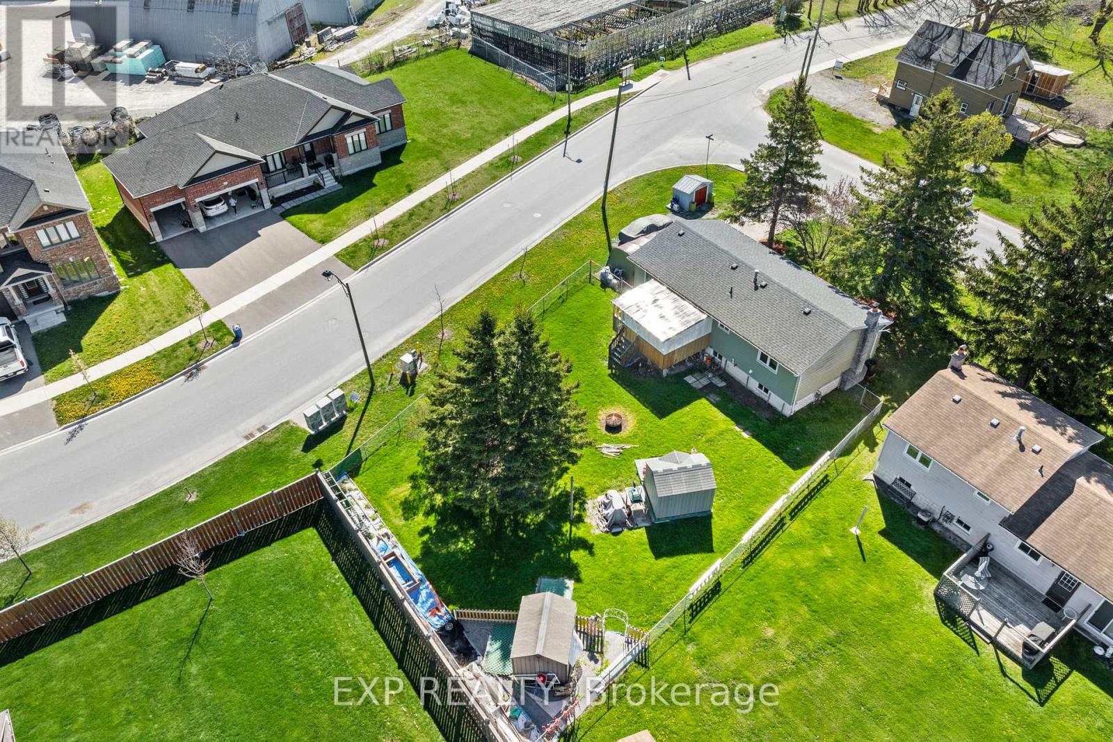 354 Lakeland Crescent, Brock, Ontario  L0K 1A0 - Photo 3 - N12141472