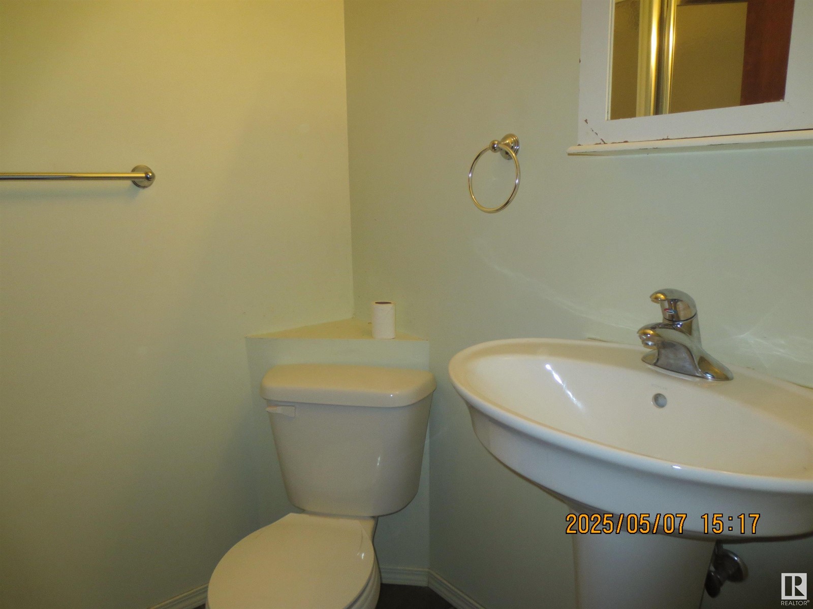 Property at 5106 6 Avenue image 4