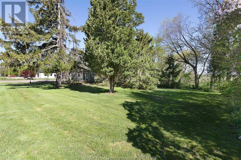 564 2 Road West, Kingsville, Ontario  N9Y 2E4 - Photo 30 - 25011891