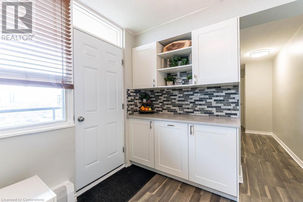 15 Nicklaus Drive Unit# 407, Hamilton, Ontario  L8K 5J5 - Photo 8 - 40726197