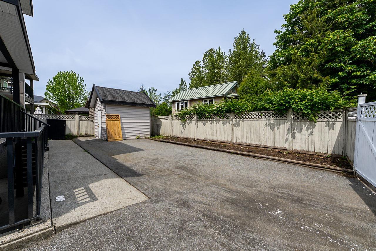 16785 58b Avenue, Surrey, British Columbia  V3S 2K3 - Photo 33 - R3001052