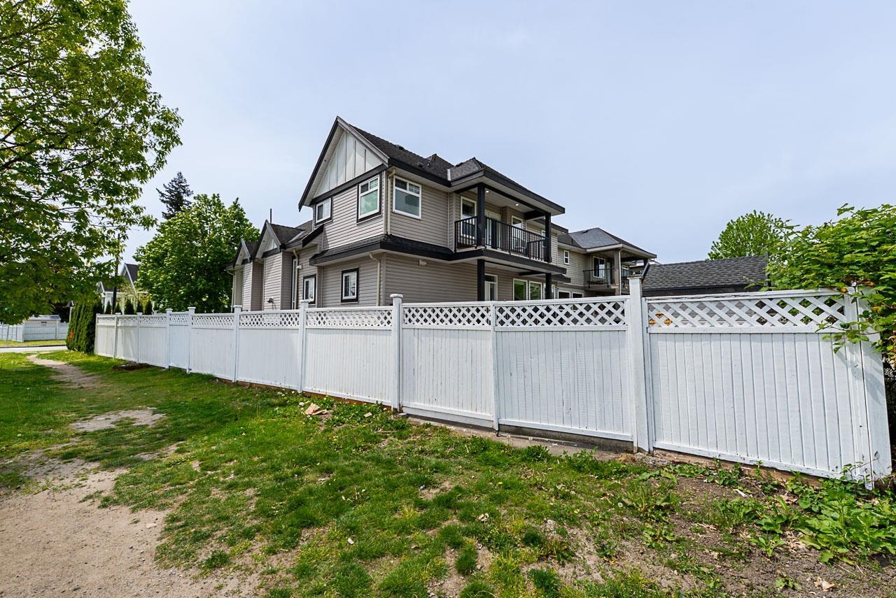 16785 58b Avenue, Surrey, British Columbia  V3S 2K3 - Photo 35 - R3001052