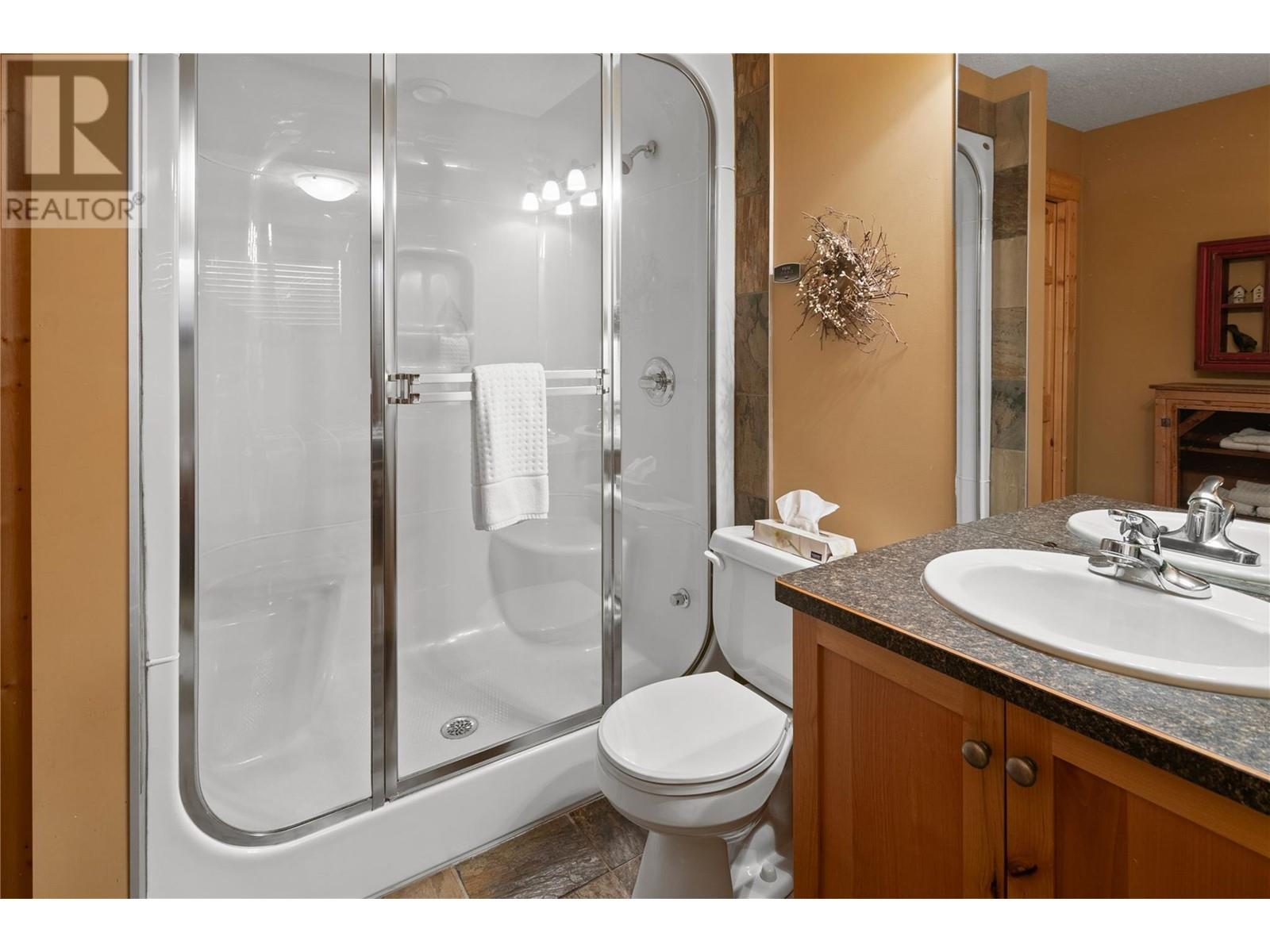 4868 Riverview Drive Unit# 12, Edgewater, British Columbia  V0A 1E0 - Photo 26 - 10347405