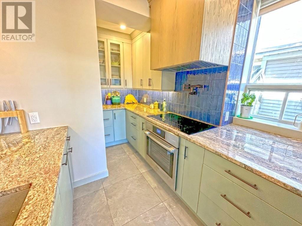 124 Summit Ave, Thunder Bay, Ontario  P7B 3P1 - Photo 18 - TB251013