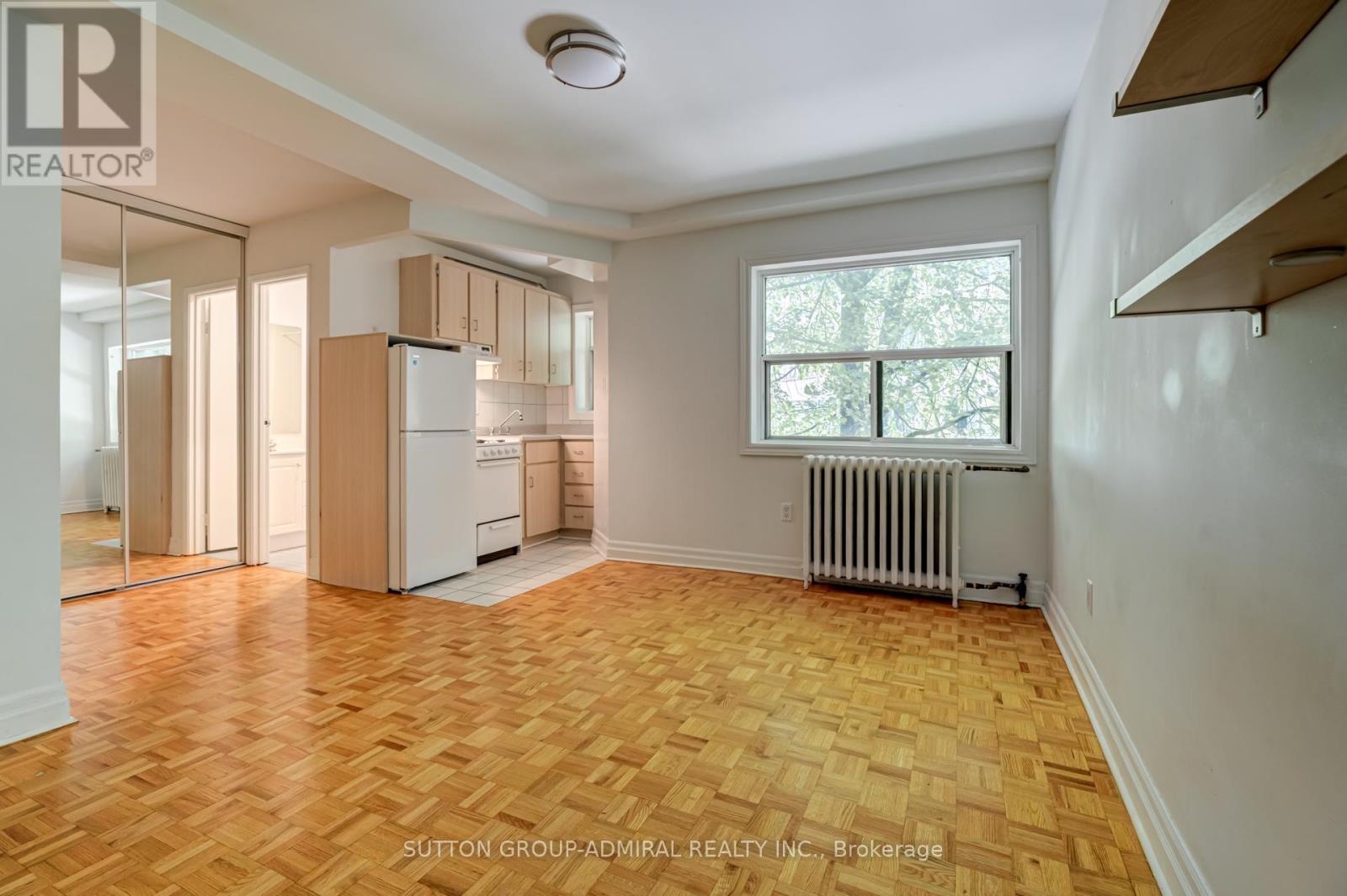 208 - 33 Maitland Street, Toronto (Church-Yonge Corridor), Ontario  M4Y 1C8 - Photo 3 - C12142680