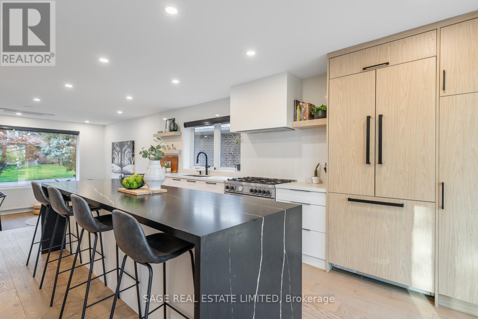 9 Lionel Heights Crescent, Toronto, Ontario  M3A 1L8 - Photo 14 - C12142681