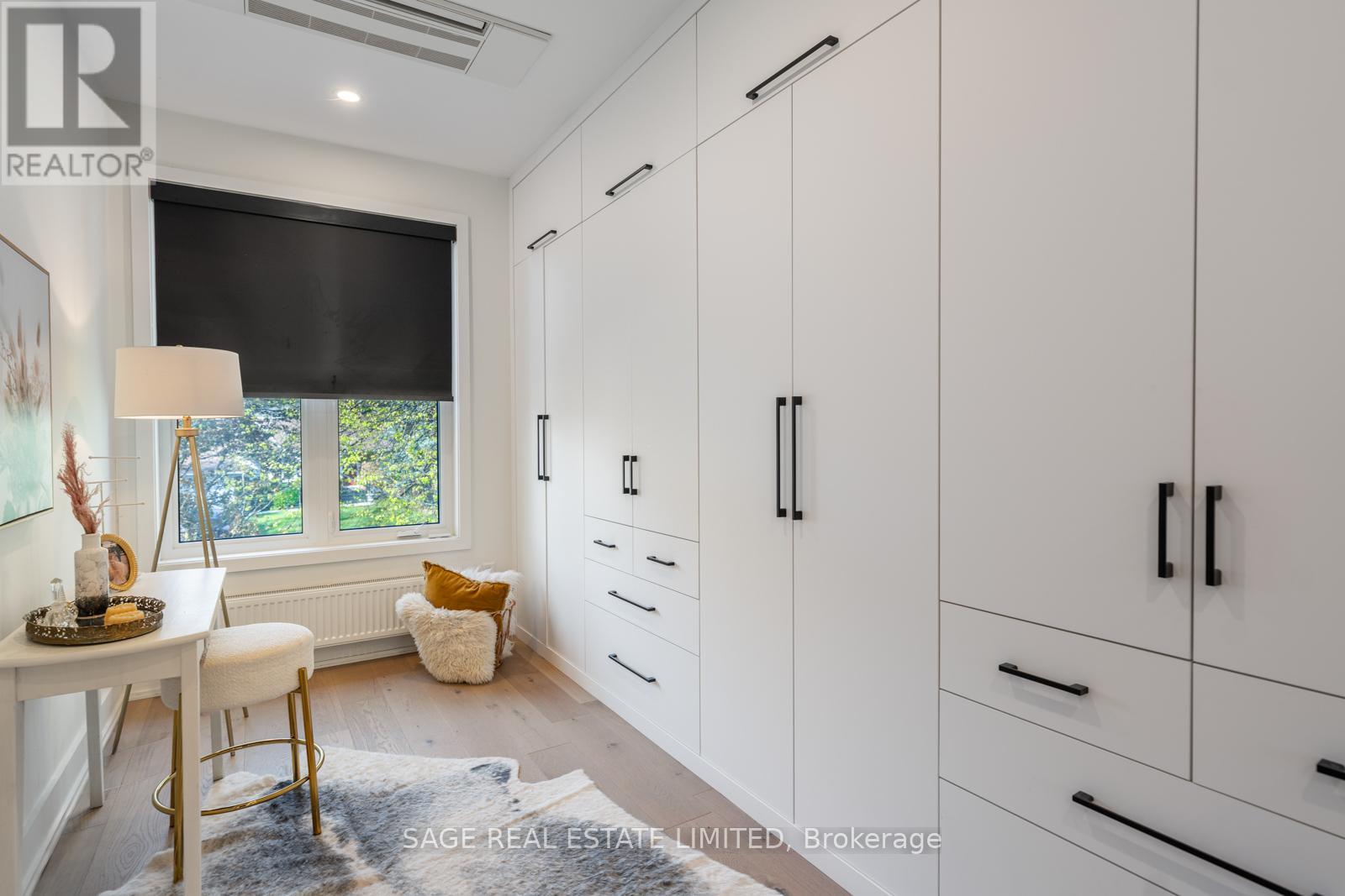 9 Lionel Heights Crescent, Toronto, Ontario  M3A 1L8 - Photo 32 - C12142681