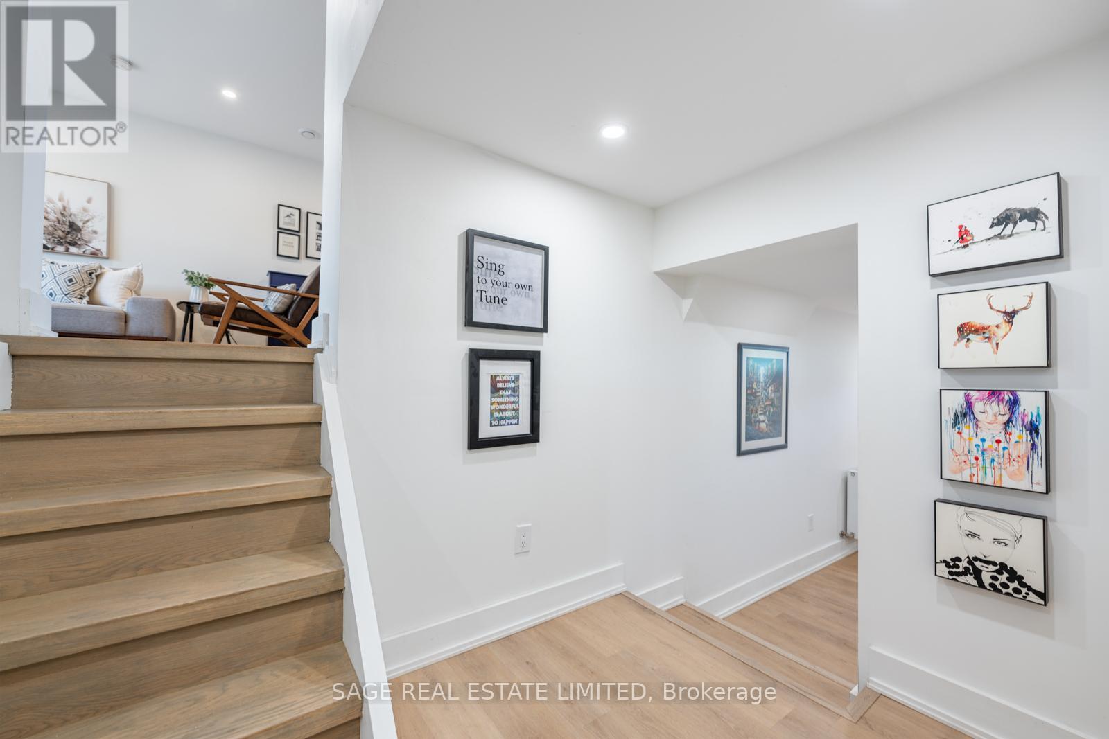 9 Lionel Heights Crescent, Toronto, Ontario  M3A 1L8 - Photo 37 - C12142681