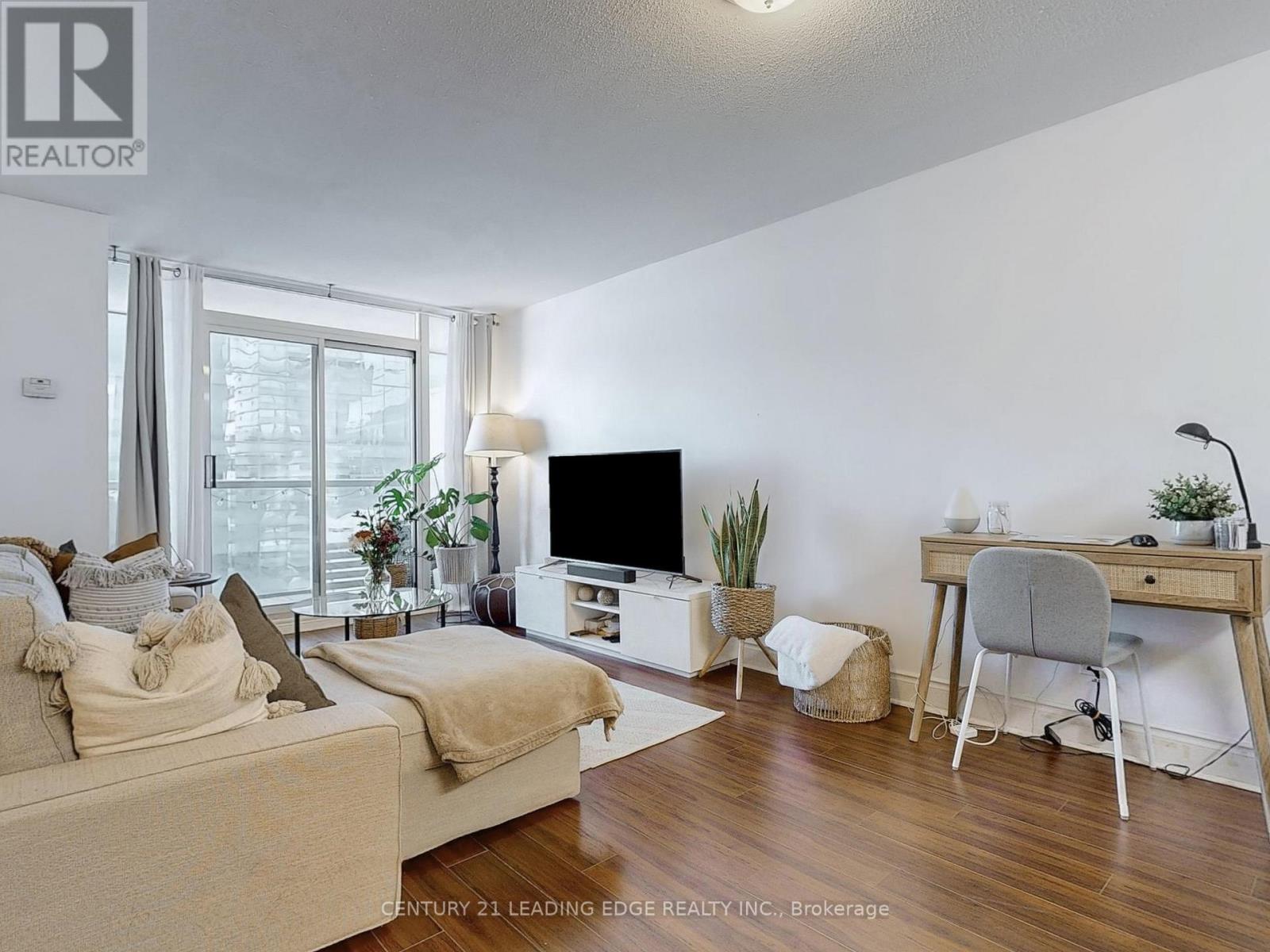 3503 - 30 Grand Trunk Crescent, Toronto, Ontario  M5J 3A4 - Photo 11 - C12142747