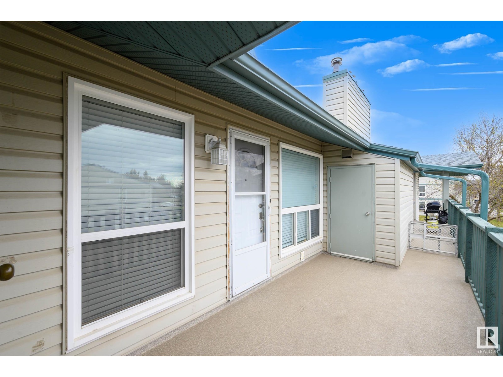 Property at #134 2703 79 ST NW image 4