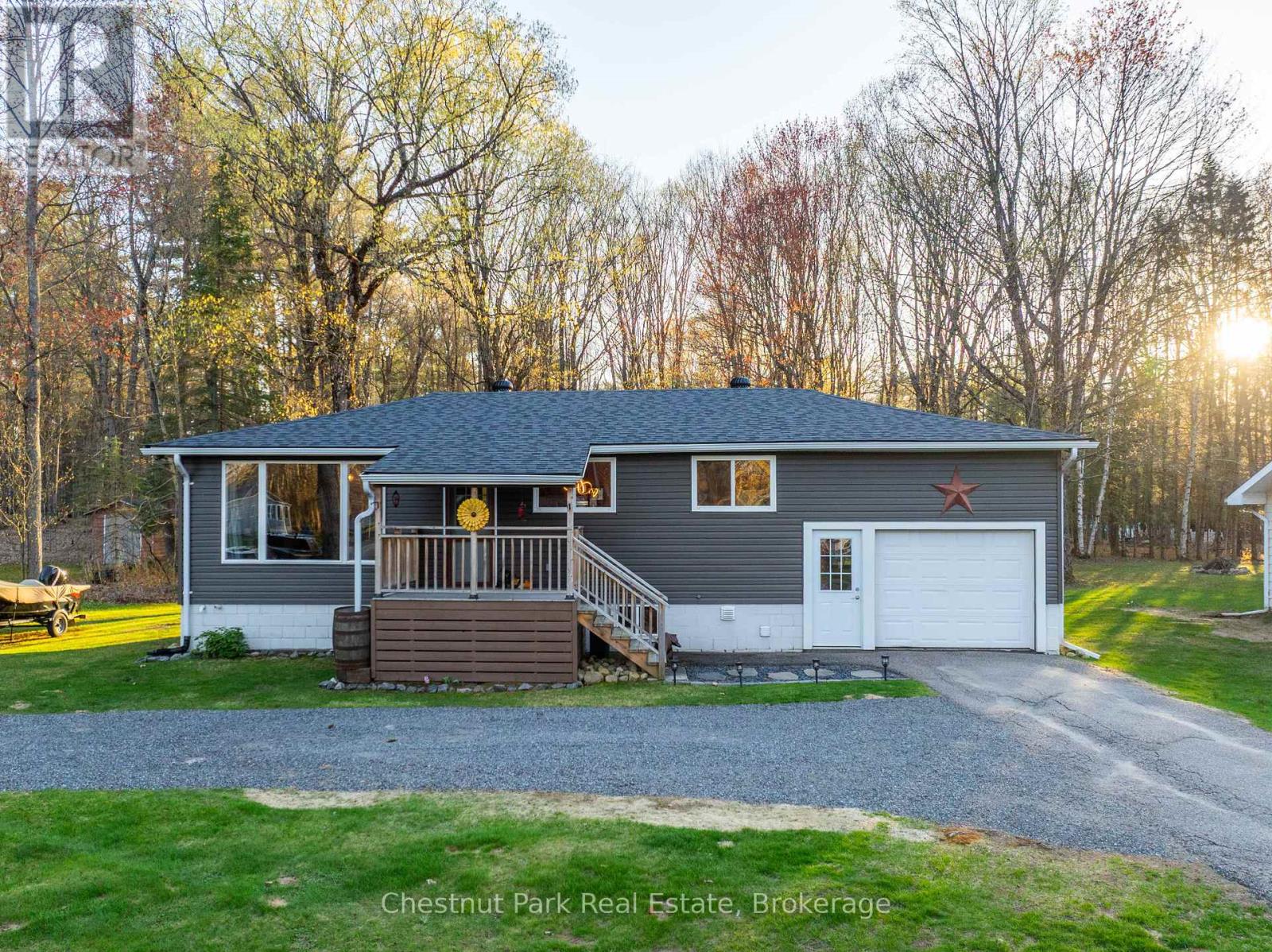 104 Bridgedale Road, Huntsville (Stephenson), Ontario  P0B 1L0 - Photo 33 - X12142771