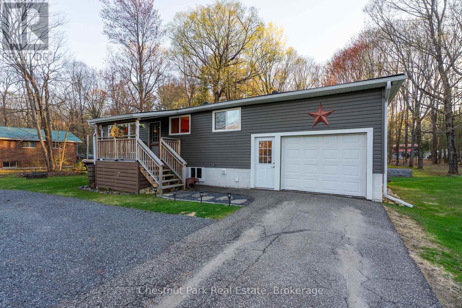 104 Bridgedale Road, Huntsville (Stephenson), Ontario  P0B 1L0 - Photo 9 - X12142771