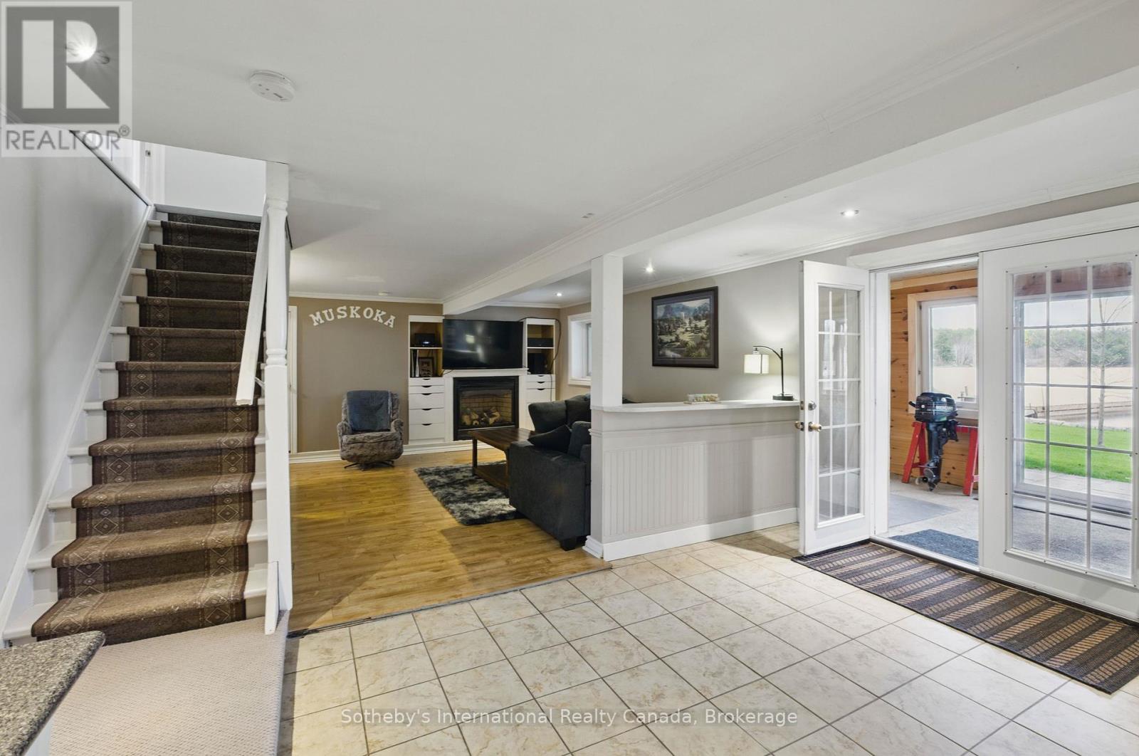 1041 Conservation Road, Gravenhurst, Ontario  P1P 1R3 - Photo 32 - X12142850