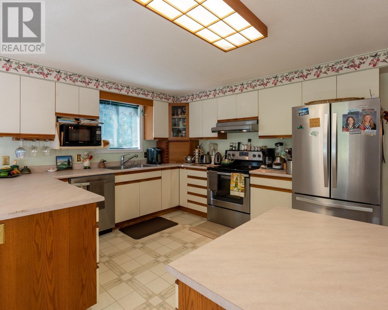 467 Meadow Creek Road, Meadow Creek, British Columbia  V0G 1N0 - Photo 24 - 10345685