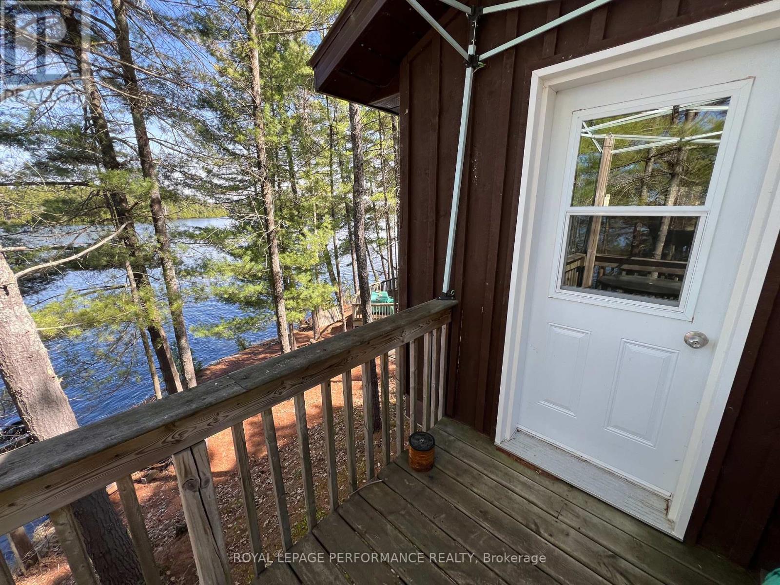 319 Bayview Lodge Road, Mcnab/braeside, Ontario  K0A 3L0 - Photo 10 - X12142795