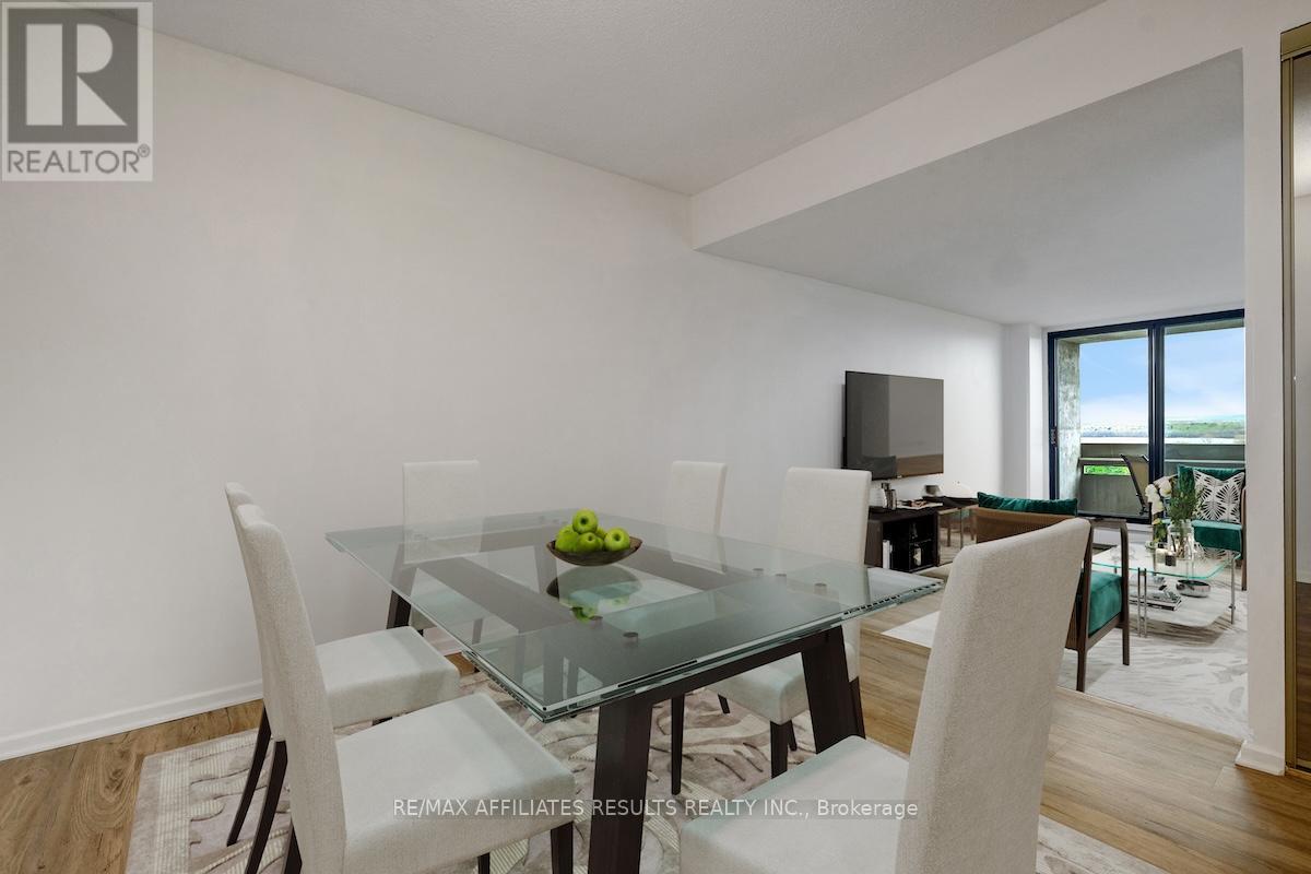 1002 - 415 Greenview Avenue, Ottawa, Ontario  K2B 8G5 - Photo 14 - X12142809