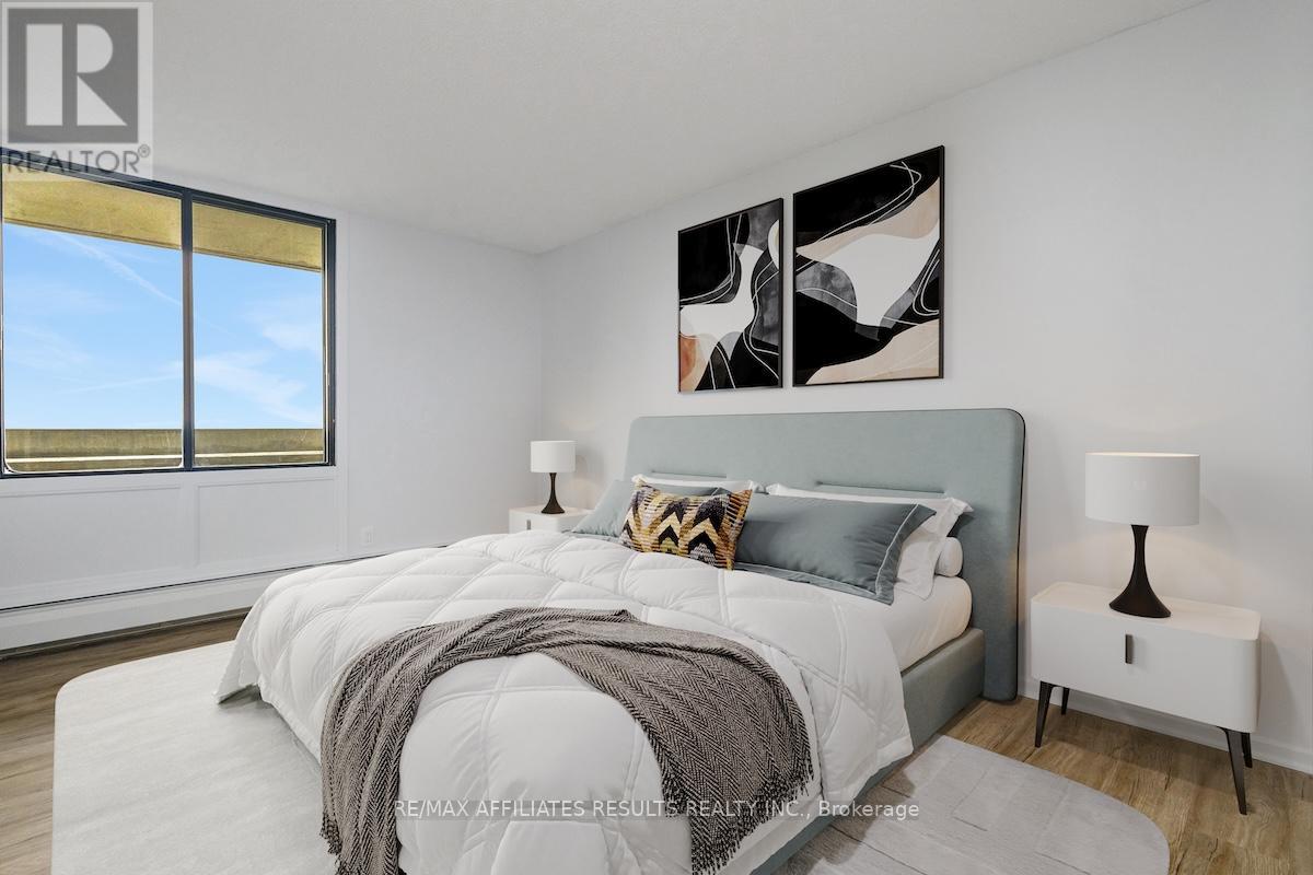 1002 - 415 Greenview Avenue, Ottawa, Ontario  K2B 8G5 - Photo 21 - X12142809