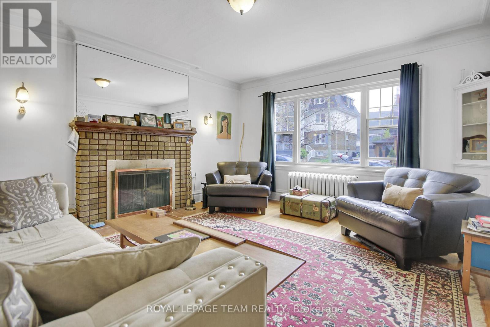 Property at 27 IRVING AVENUE image 3