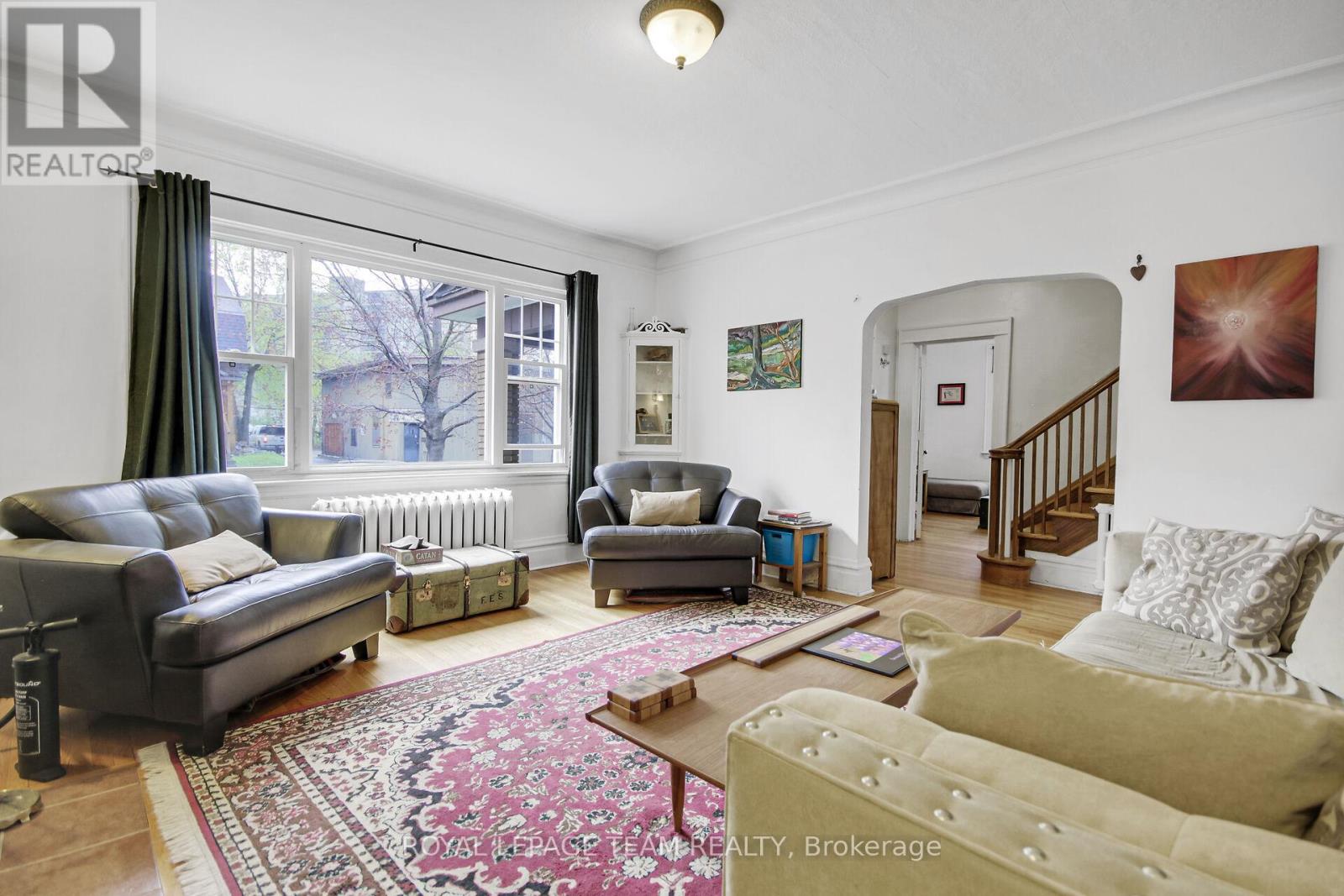 Property at 27 IRVING AVENUE image 4