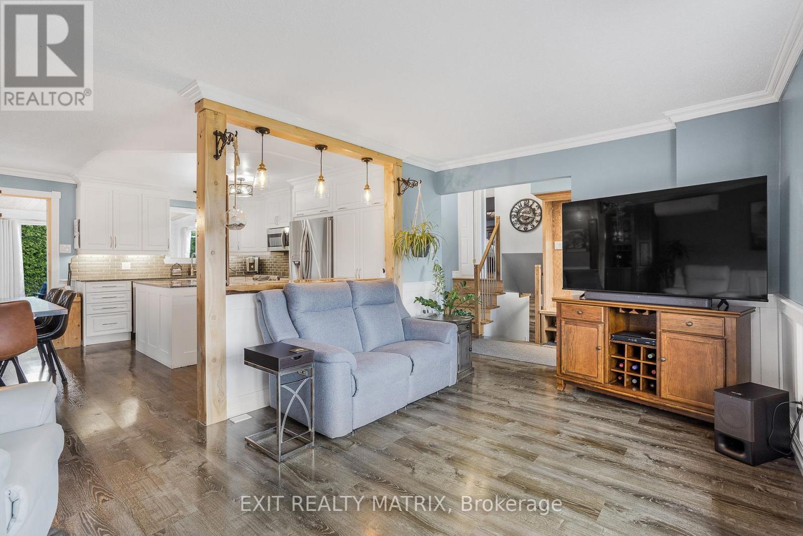 510 Parisien Street, Hawkesbury, Ontario  K6A 3B6 - Photo 7 - X12142796