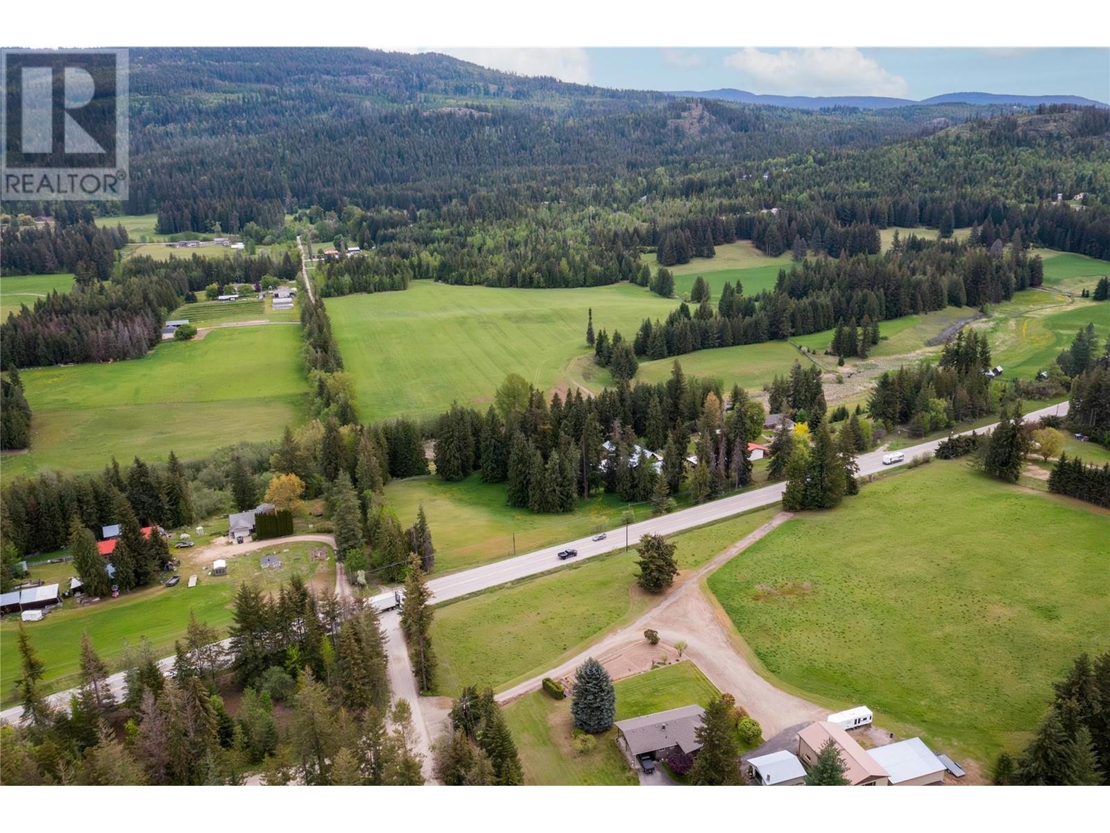 2240 97b Highway Se, Salmon Arm, British Columbia  V1E 1X6 - Photo 39 - 10347448