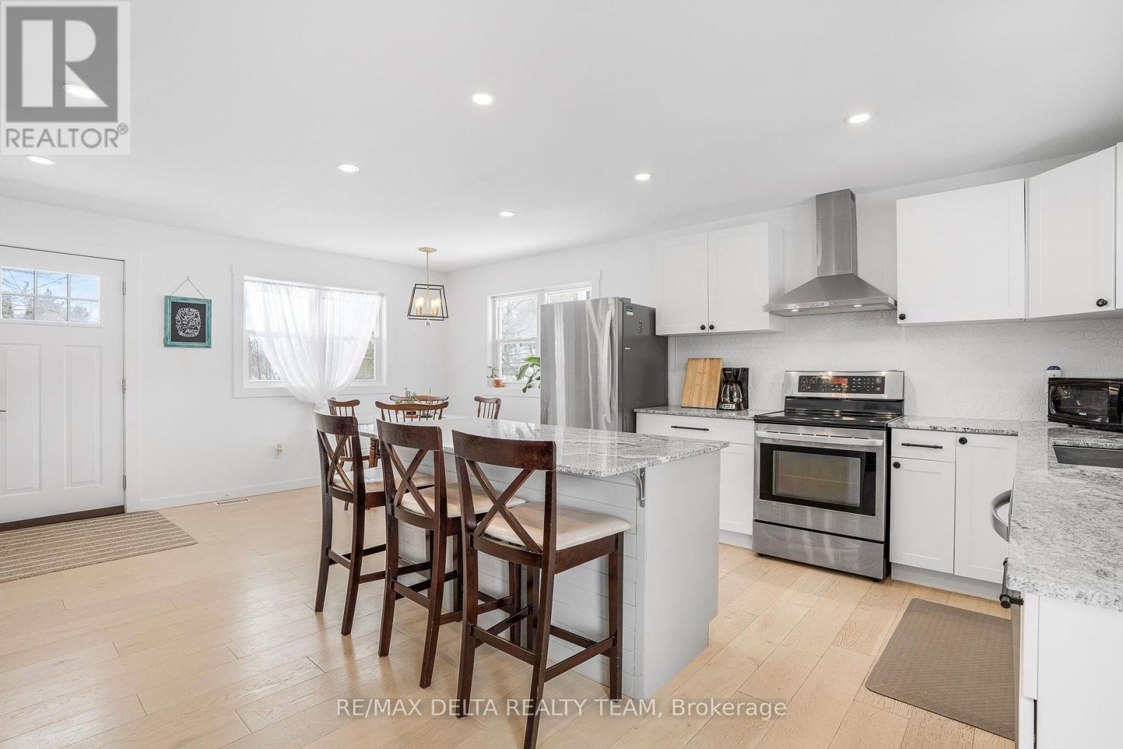 984 Hillmillar Street, Ottawa, Ontario  K4C 1R3 - Photo 11 - X11982839