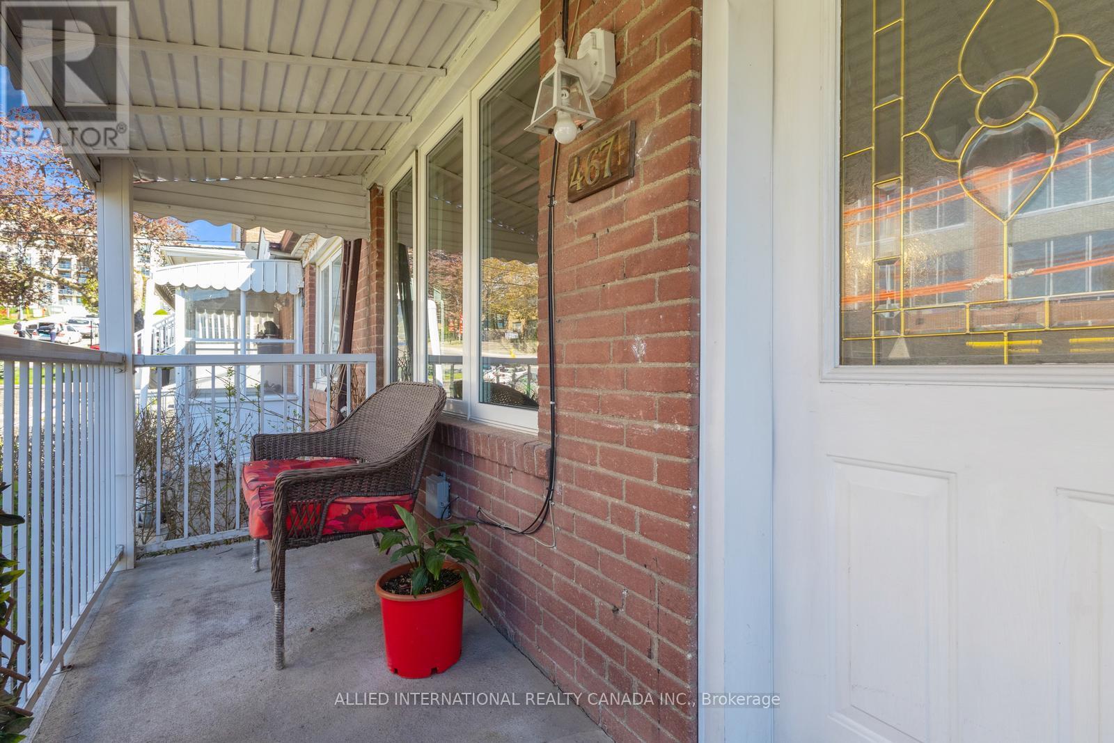 Property at 467 GILBERT AVENUE image 2