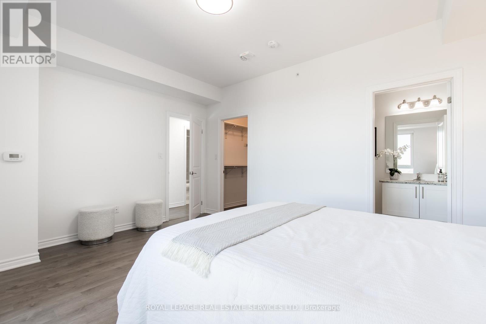 422 - 150 Oak Park Boulevard, Oakville, Ontario  L6H 3P2 - Photo 32 - W12142717