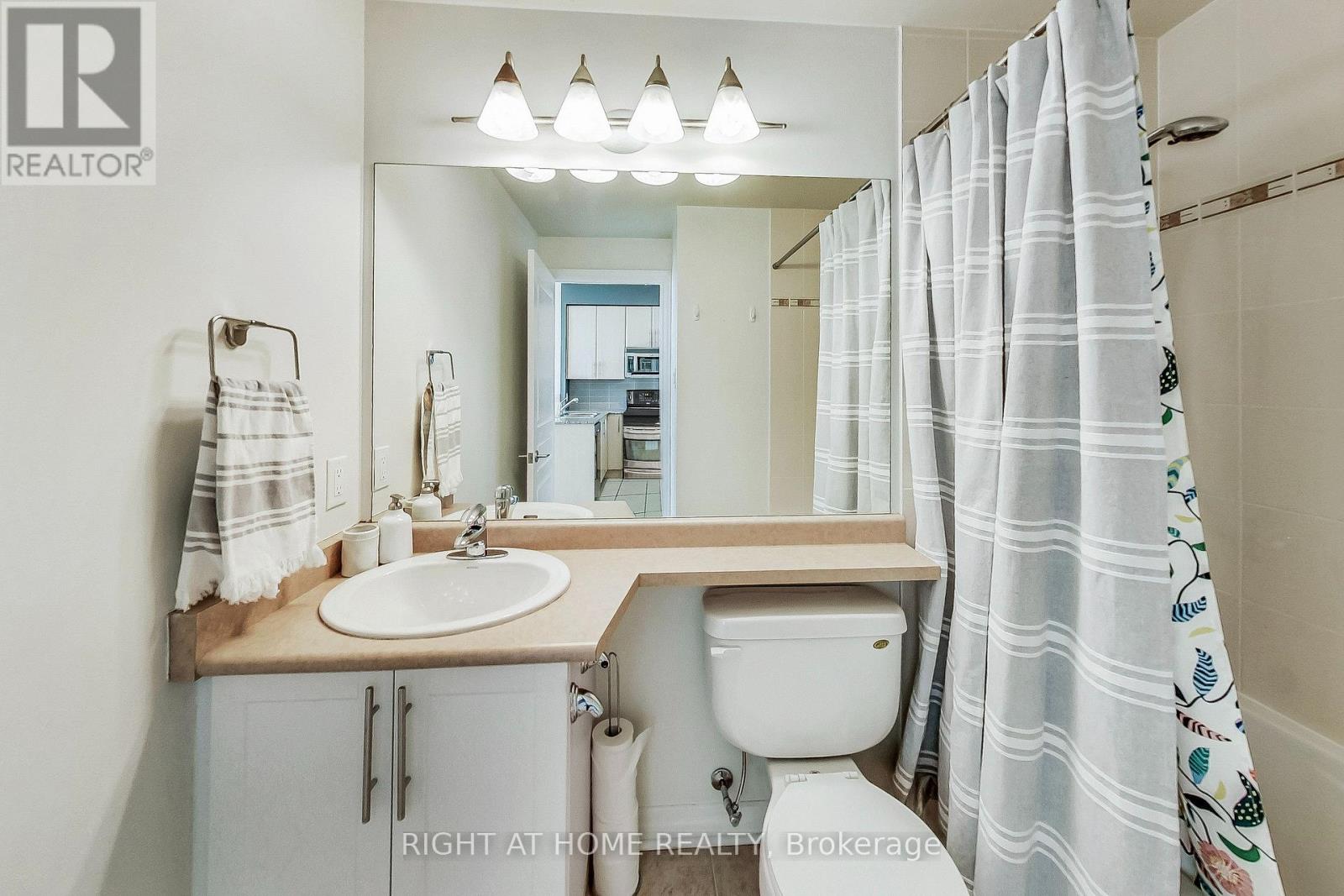 1506 - 3515 Kariya Drive, Mississauga (Fairview), Ontario  L5B 0C1 - Photo 23 - W12142734