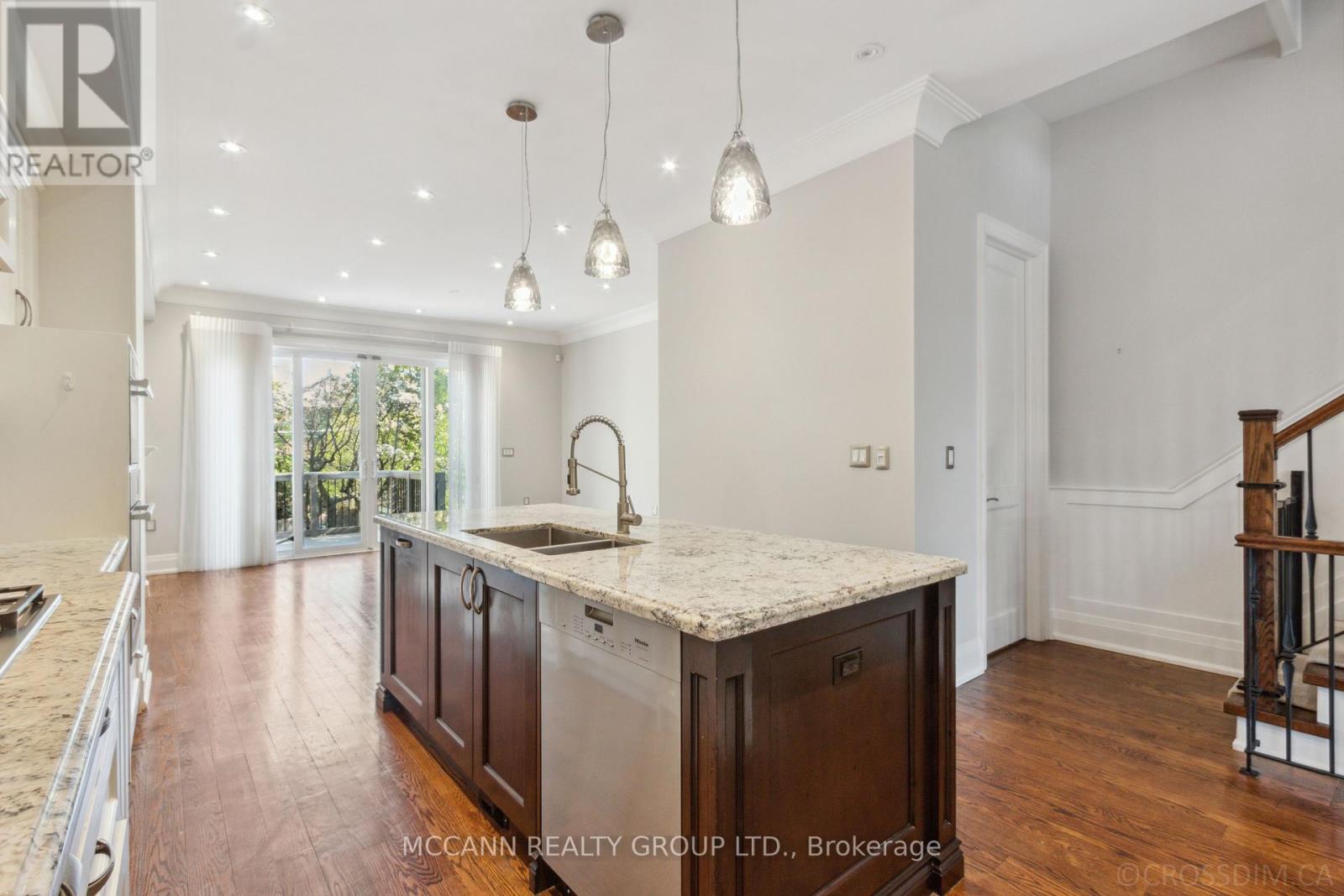 177 Craighurst Avenue, Toronto, Ontario  M4R 1K1 - Photo 9 - C12142770