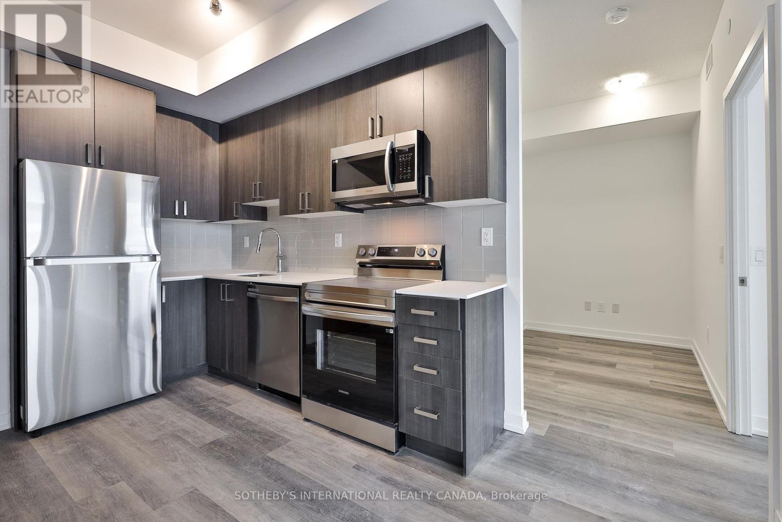 2405 - 1435 Celebration Drive, Pickering (Bay Ridges), Ontario  L1W 0C4 - Photo 4 - E12142775