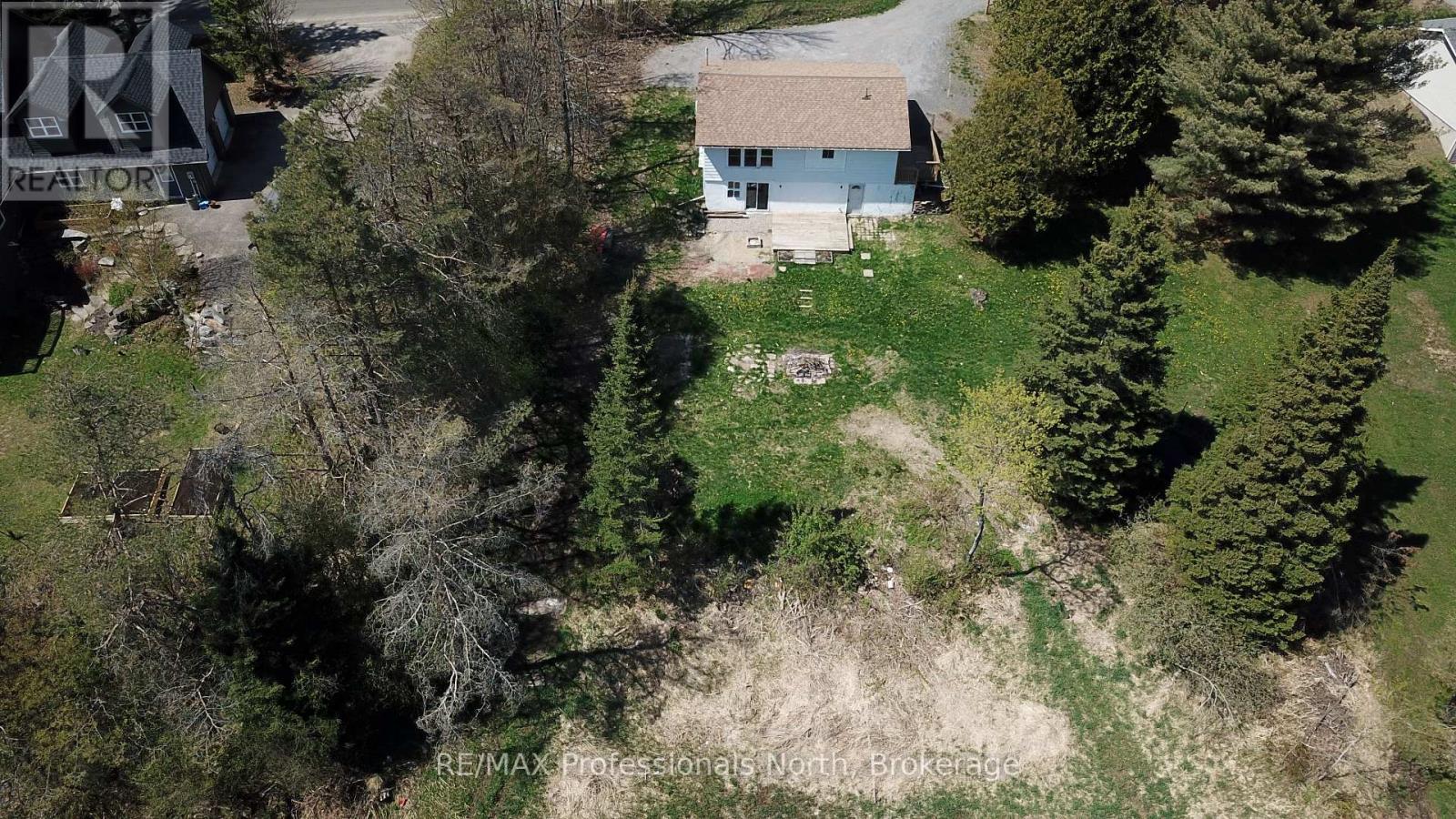 305 Falcon Road, Huntsville, Ontario  P1H 1N3 - Photo 4 - X11969754
