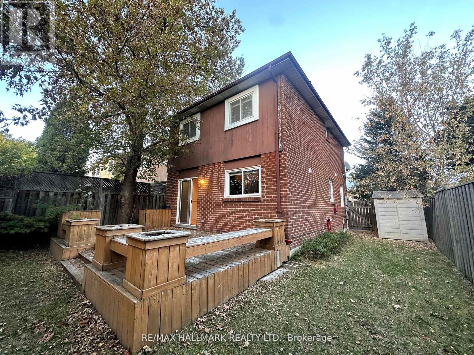 76 Lund Street, Richmond Hill, Ontario  L4C 5V9 - Photo 19 - N12142808