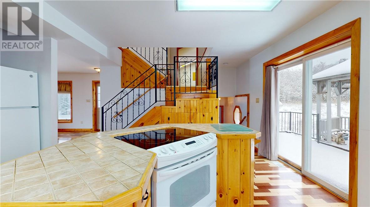 20 Thorburn Street, Gore Bay, Ontario  P0P 1H0 - Photo 27 - 2120066