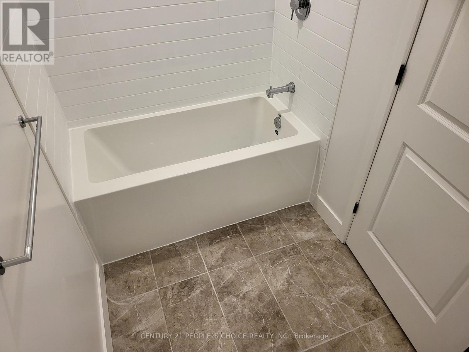 403 - 2333 Khalsa Gate, Oakville, Ontario  L6M 0X7 - Photo 12 - W12142759